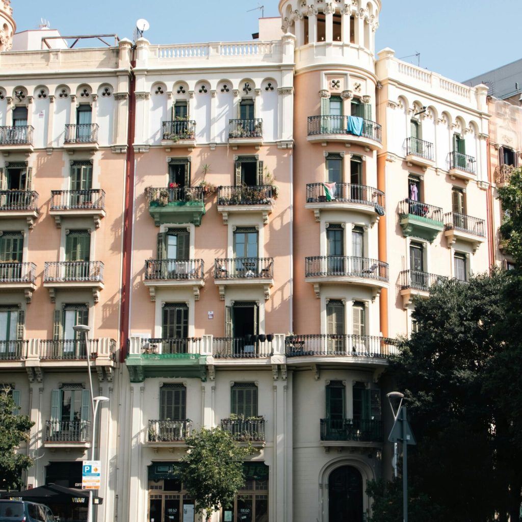 Pis amb vistes a la ciutat de Barcelona – Agència Immobiliària a Barcelona.